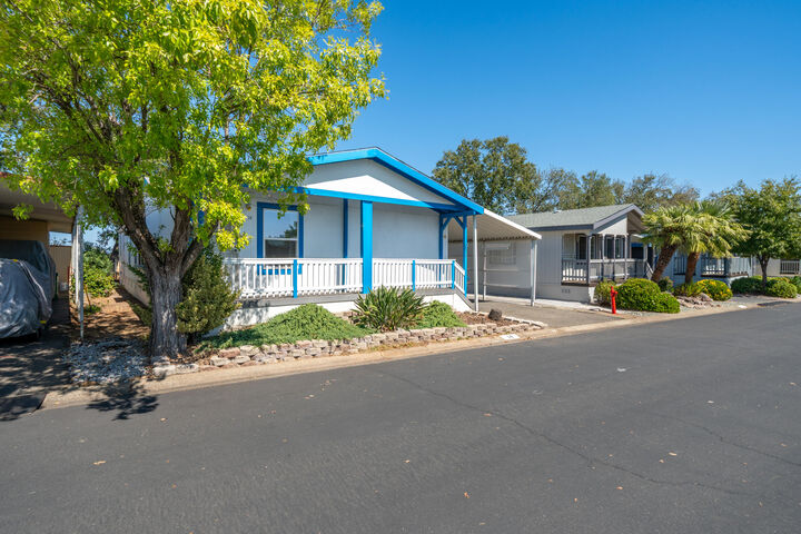 Property Photo: 20350 Hole In One Drive CA 96002