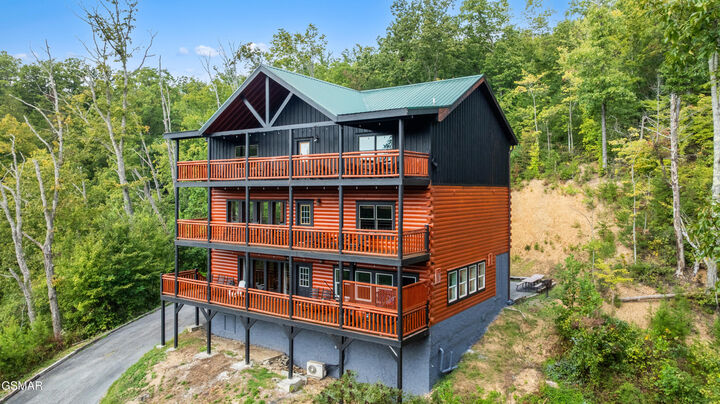 1654 Barn Door Lane  Sevierville TN 37862 photo
