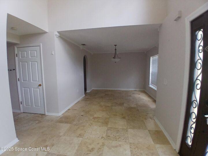 Property Photo: 1412 Hayworth Circle NW FL 32907