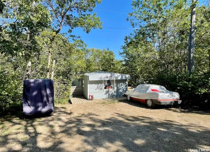 Property Photo:  189 9th Street  SK S0C 0R0 