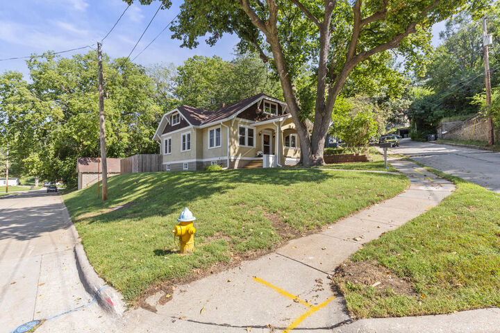 Property Photo:  400 McGee  Avenue  IA 51503 