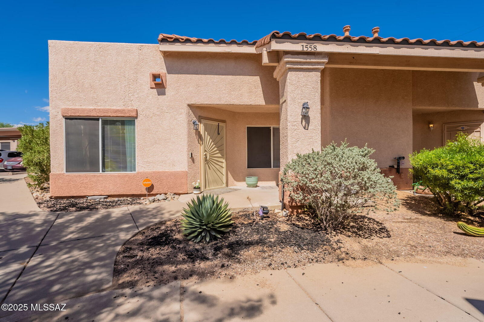 Property Photo:  1558 N Paseo La Tinaja  AZ 85614 