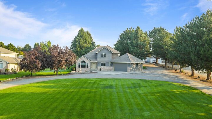 Property Photo:  8917 Sunset Trail  WA 99301 