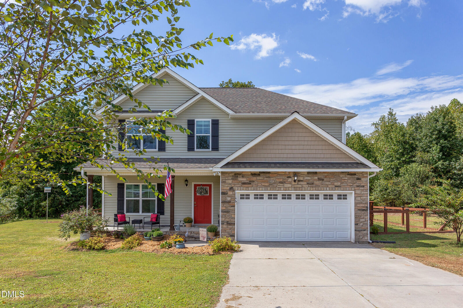 Property Photo:  1146 Country Club Lane  NC 27597 