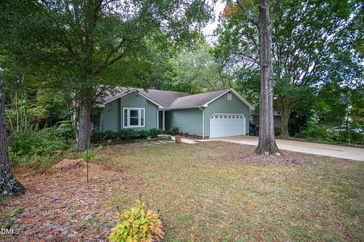 Property Photo: 5014 Rolling Meadows Drive NC 27703