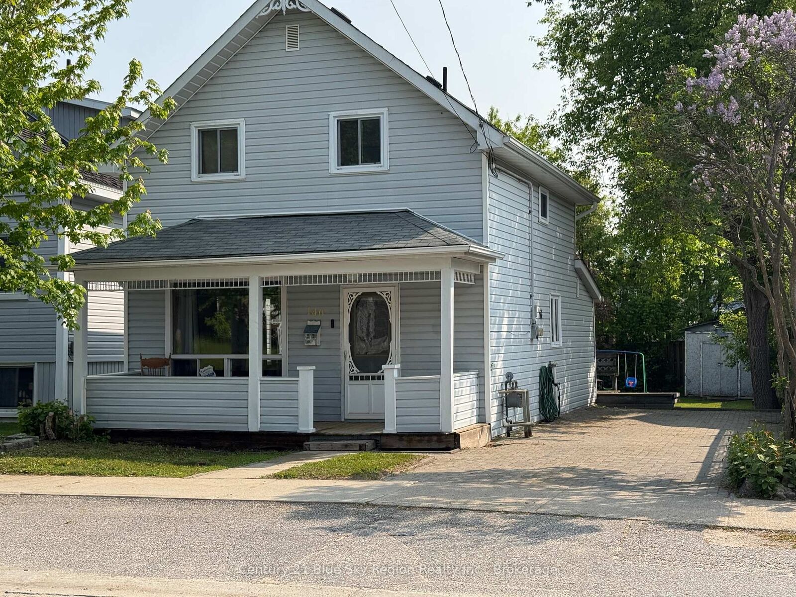 Property Photo:  140 Fifth Avenue W  ON P1B 3N5 