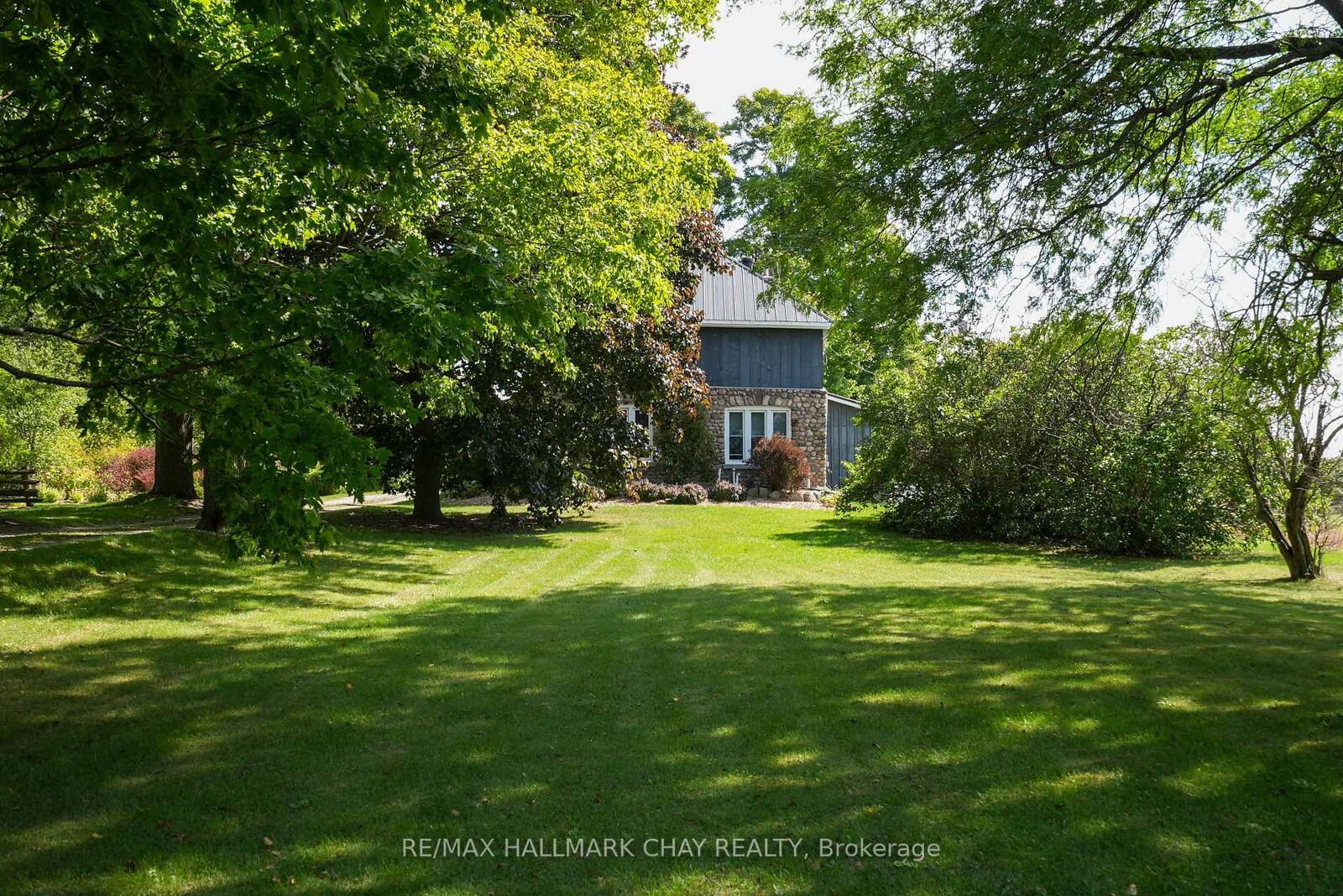 Photo de la propriété: 2473 Ronald Road ON L0L 1Y0