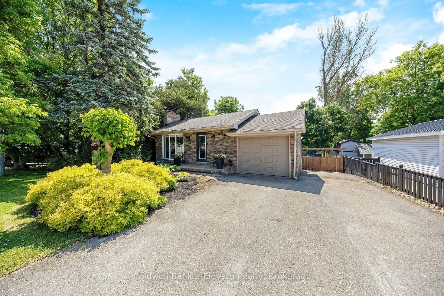 Photo de la propriété: 3 Lorne Street ON N0B 1T0