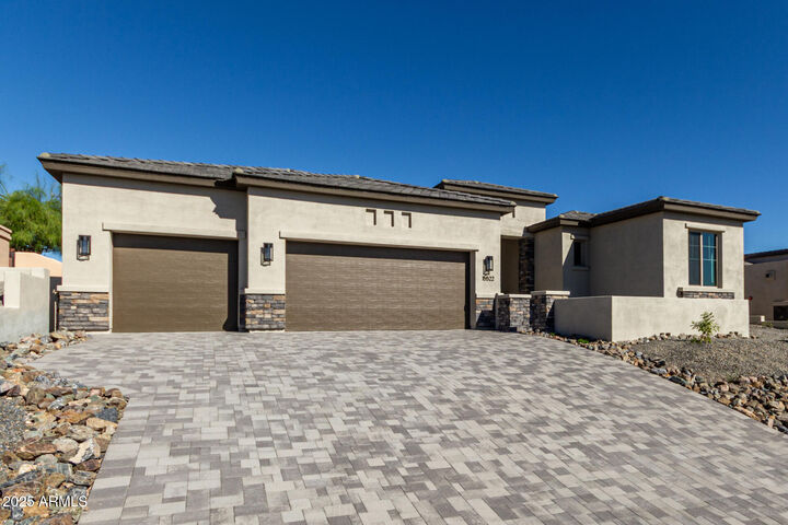 Property Photo: 15522 E Chicory Drive AZ 85268