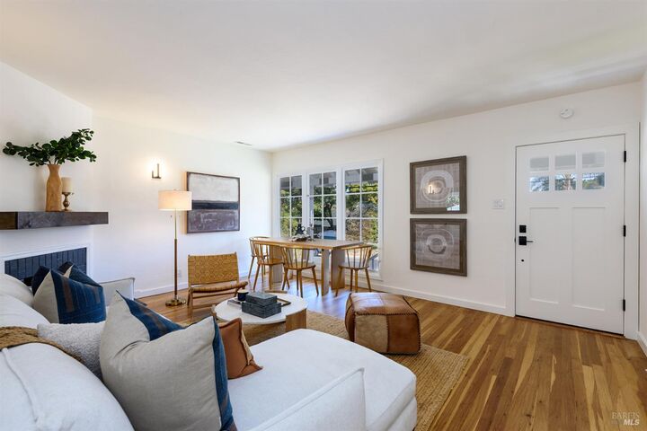 Property Photo:  28 Hillview Avenue  CA 94901 