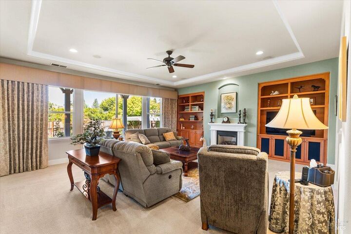 Property Photo:  9229 Oak Trail Circle  CA 95409 