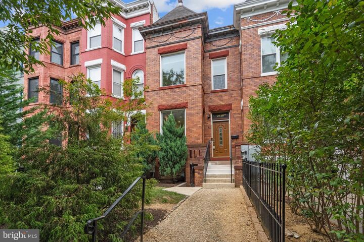 1026 Park Road NW  Washington DC 20010 photo