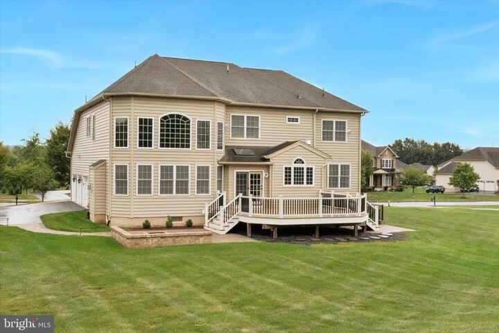 Property Photo: 124 Bennington Road PA 19460