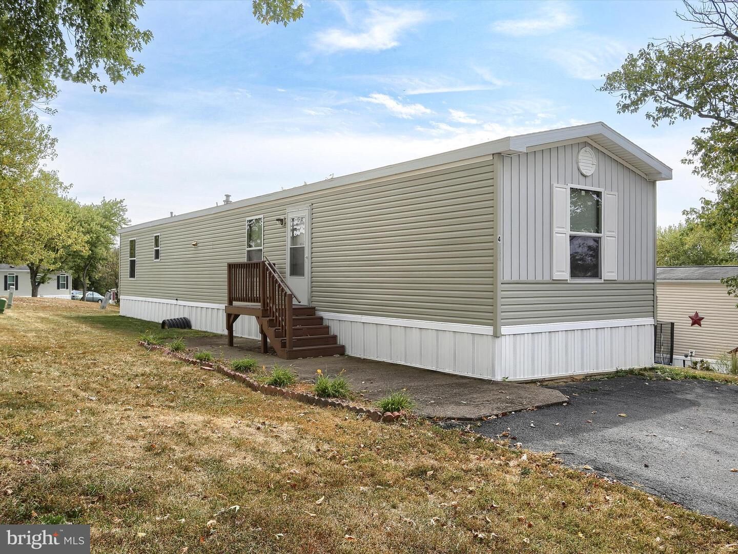 Property Photo:  4 Mimosa Lane  PA 17015 