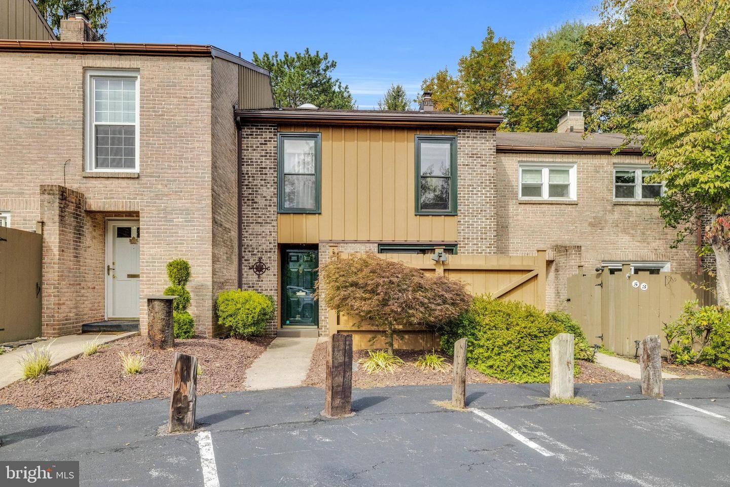 Property Photo: 54 Wood Circle PA 19607