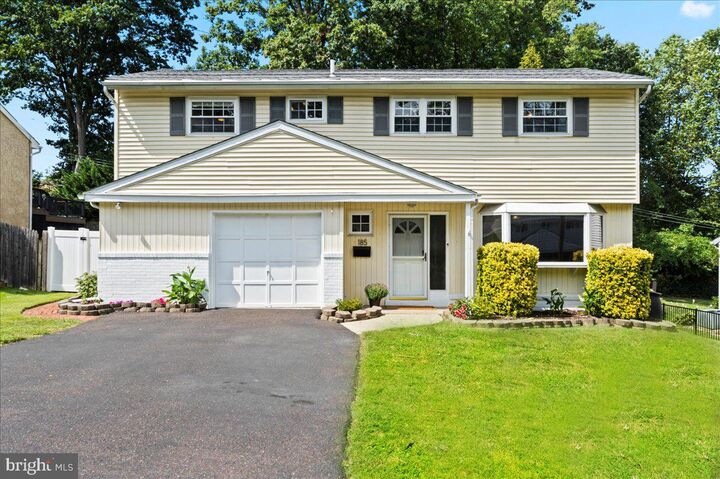 185 Windmill Road  Willow Grove PA 19090 photo