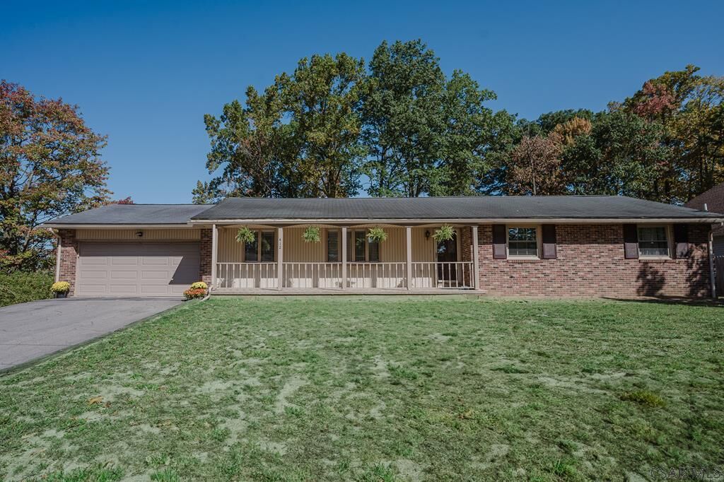 Property Photo:  412 Kenneth Avenue  PA 15904