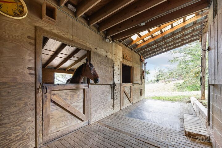 Property Photo:  71 Kuykendall Branch  NC 28804 