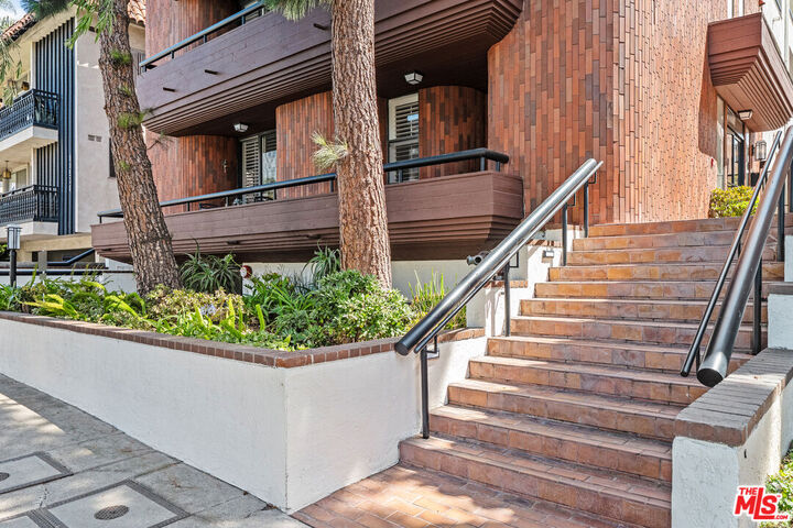 Property Photo: 11982 Kiowa Ave CA 90049