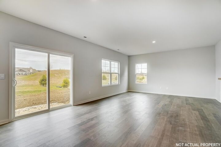 Property Photo: 1252 Eagleton Blvd OH 43140