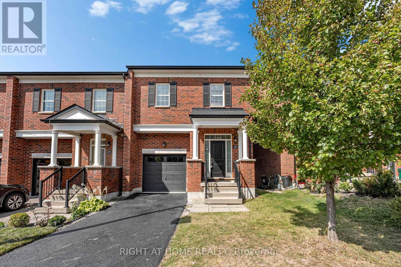 Property Photo:  59 Henry Crescent  ON L9T 9A4 