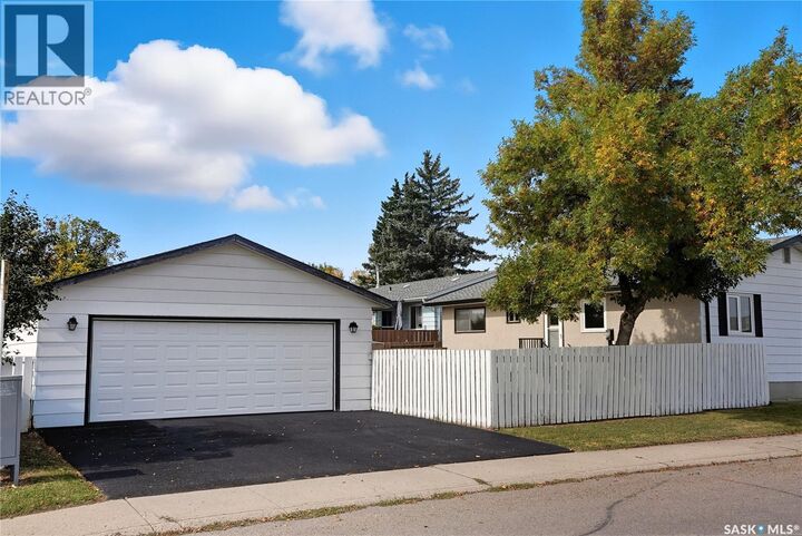 Property Photo:  3803 Miyo-Wâhkôhtowin Road  SK S7L 5T1 