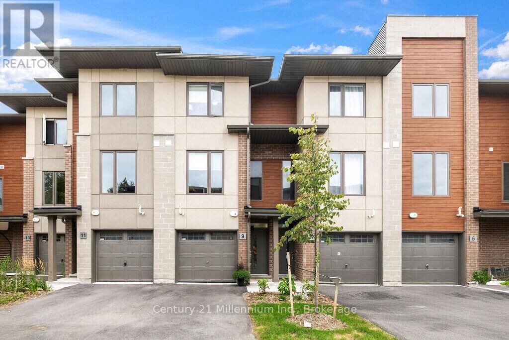 Property Photo:  9 Winters Crescent  ON L9Y 5T1 
