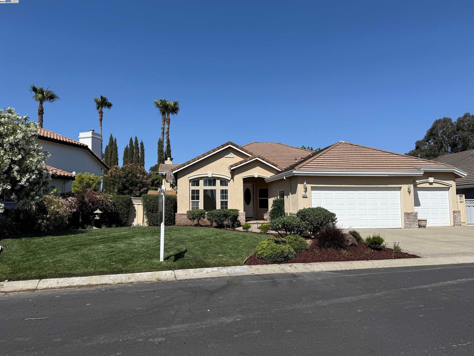 Property Photo:  5511 Lanai Ct  CA 94505