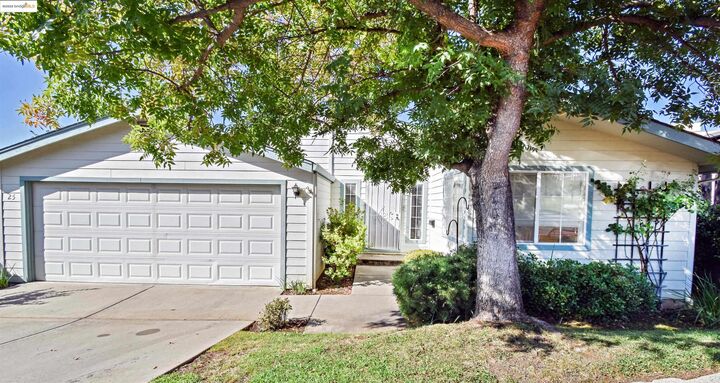 Property Photo: 12720 Robinia Circle 25 CA 95370