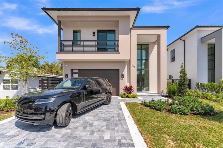 Property Photo:  235 NE 11th Street  FL 33444 
