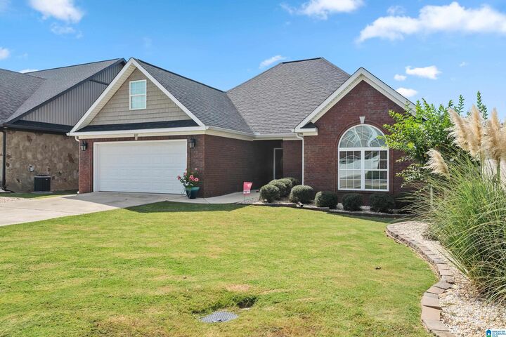 Property Photo:  199 Alexandra Drive  AL 36203 