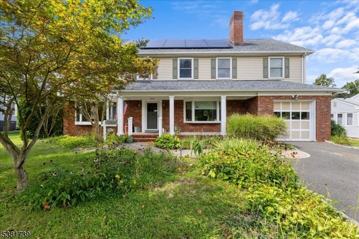 1256 Poplar Ave  Mountainside Boro NJ 07092 photo