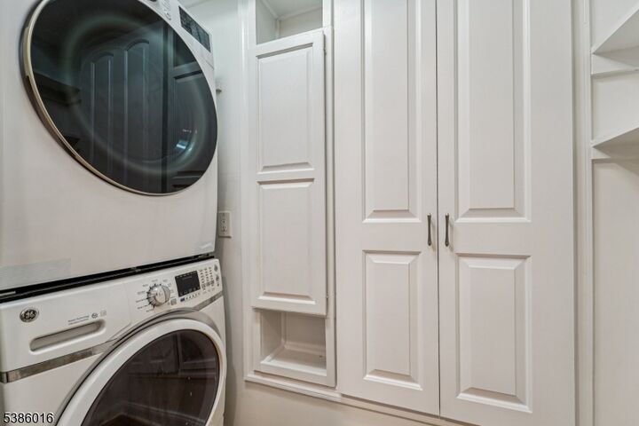 28 Sunset Ter 2  Mount Arlington Boro NJ 07856 photo