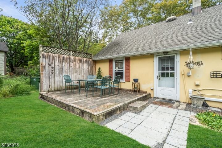 Property Photo:  45 Kinnaman Ave  NJ 07882 