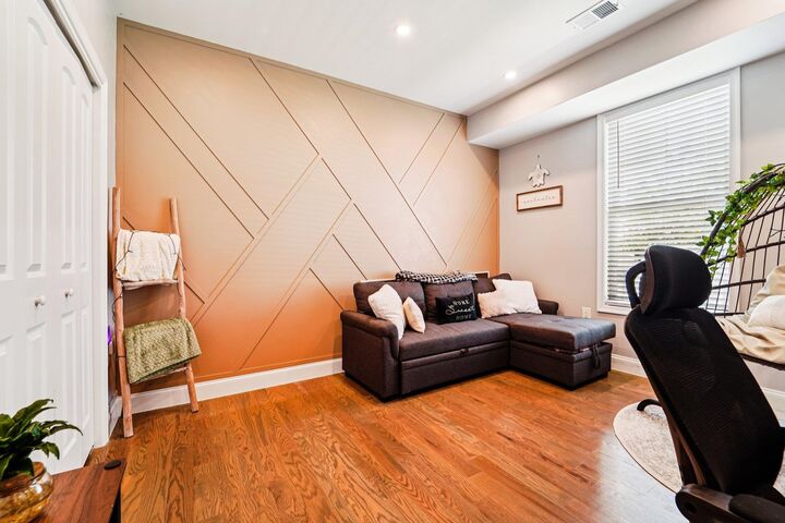 Property Photo:  16 Troy St 201  NJ 07307 