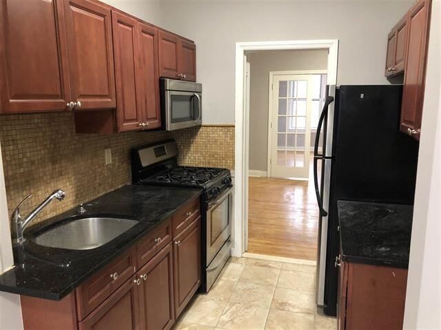 Property Photo:  305 Park Ave  NJ 07030 