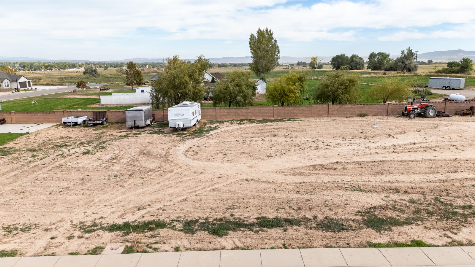 Property Photo:  120 W 2925 N Circle  UT 84721 
