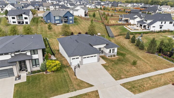Property Photo: 2600 Sunflower Drive IA 50263