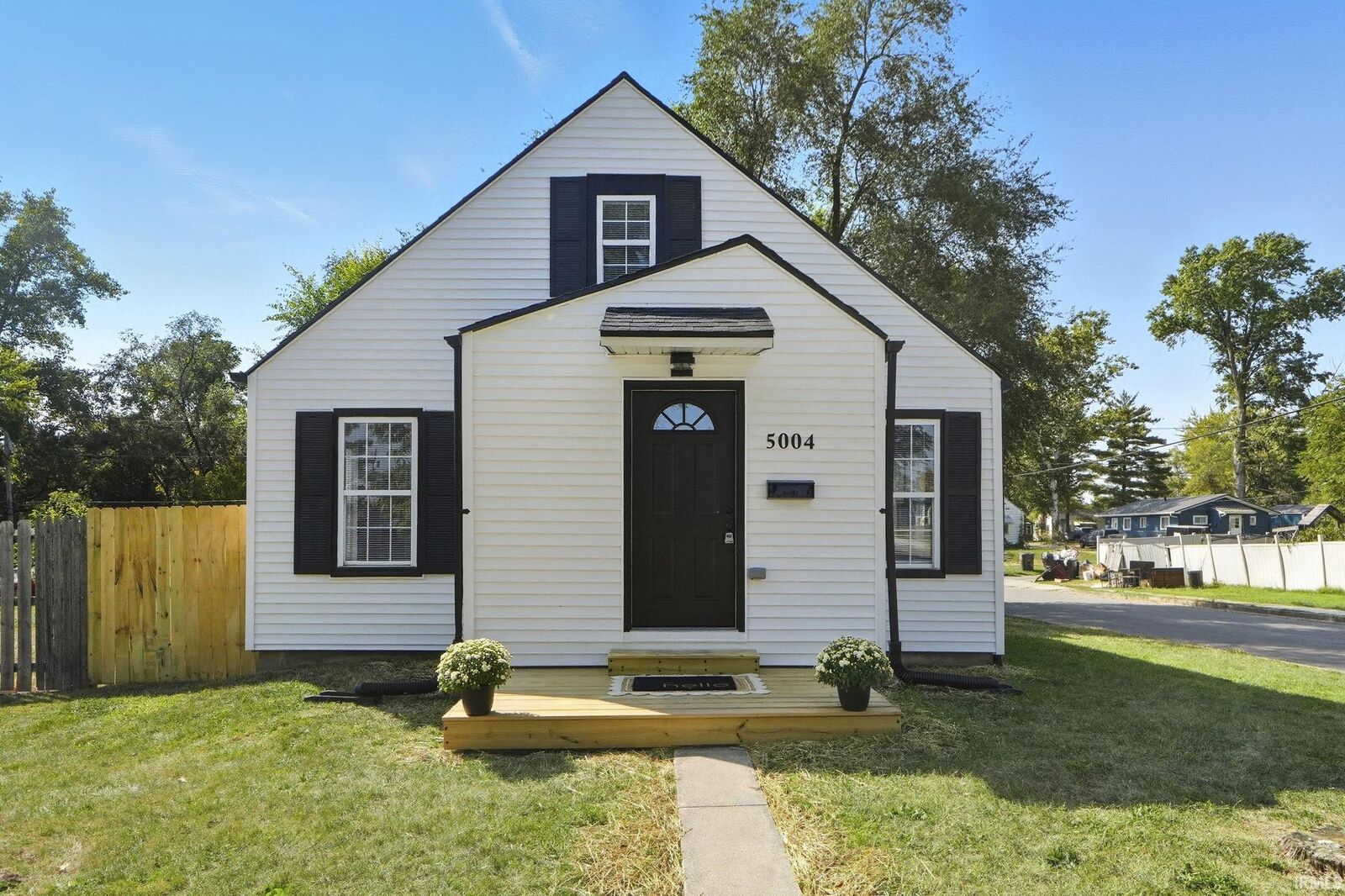 Property Photo: 5004 Webster Street IN 46807
