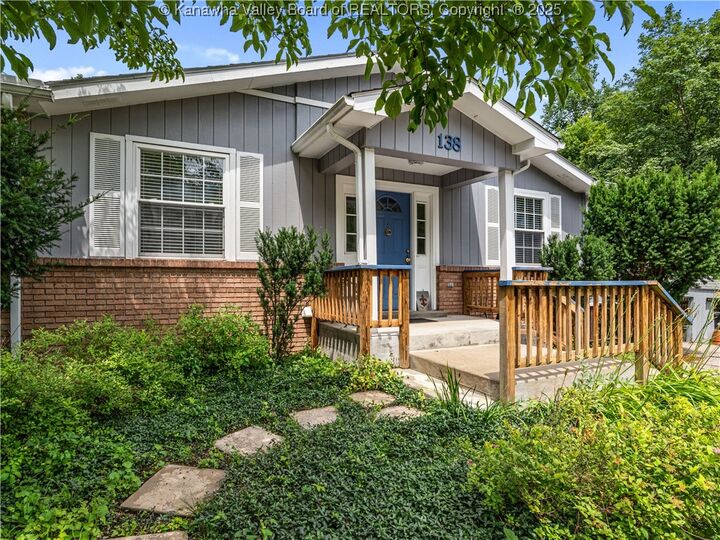 Property Photo: 138 Woodbridge Drive WV 25311