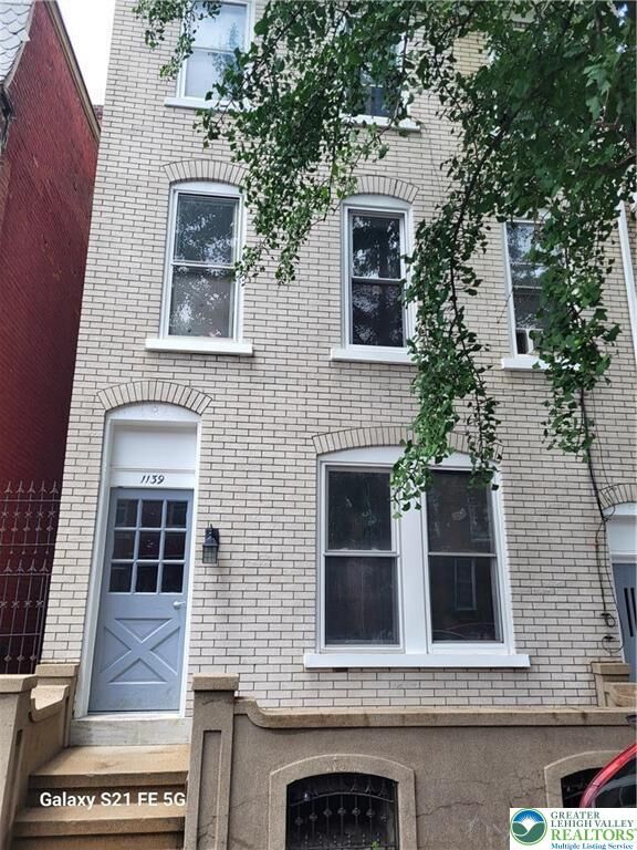 Property Photo:  1139 W Turner Street 1  PA 18102 