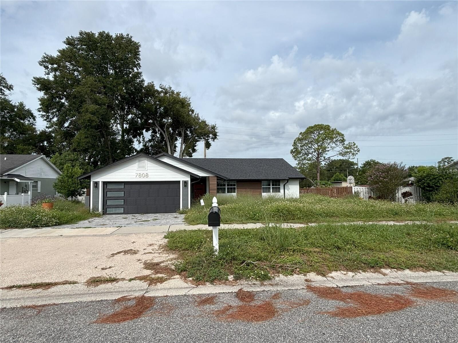 Property Photo:  7808 Clubhouse Estates Drive  FL 32819 
