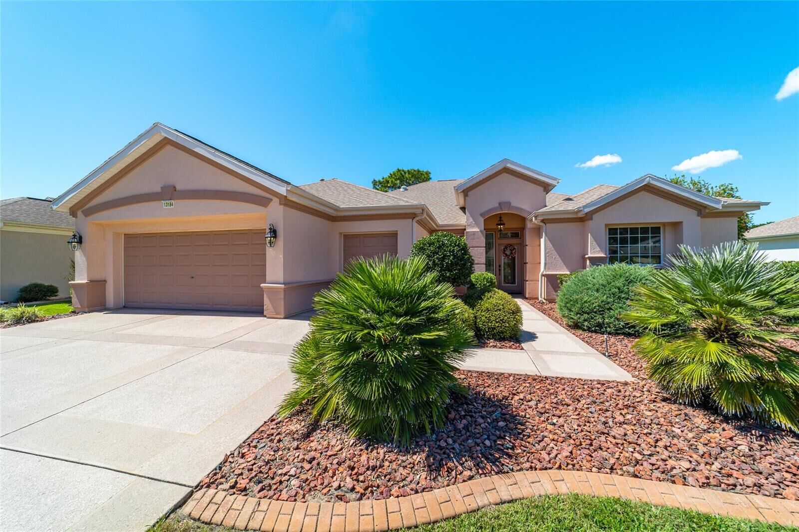 Property Photo: 13184 SE 97th Terrace Road FL 34491