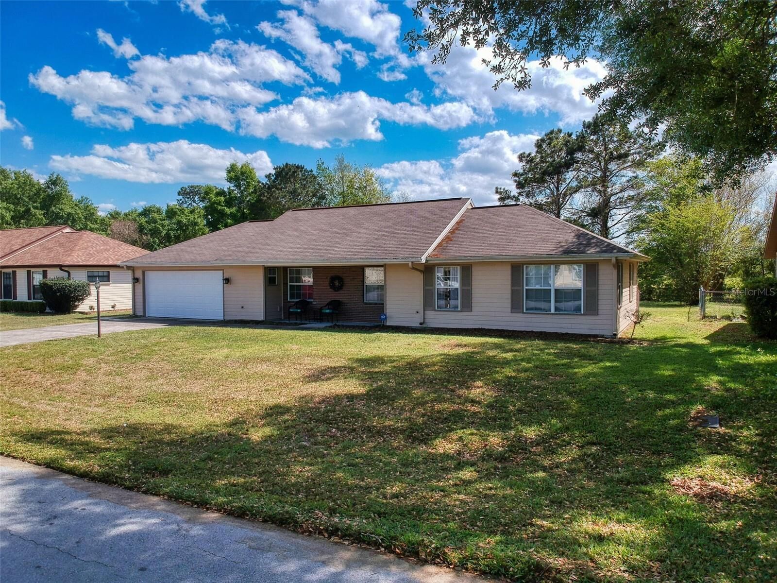 Property Photo:  4544 NW 30th Place  FL 34482 