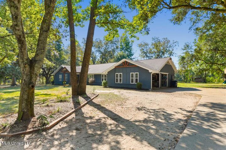 Property Photo: 297 Dozier Rogers Road MS 39452