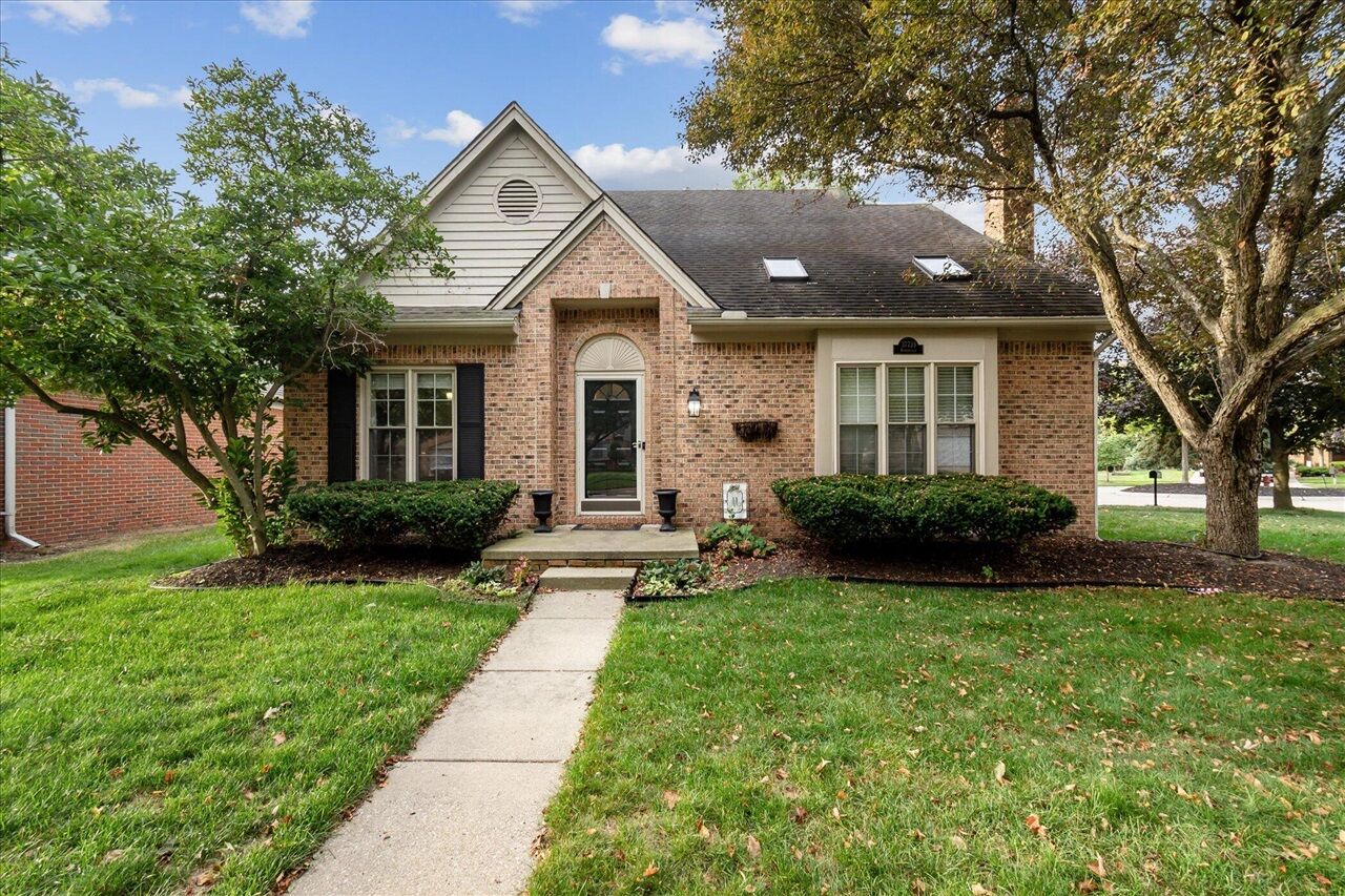 Property Photo: 37739 Northfield Avenue MI 48150-5421