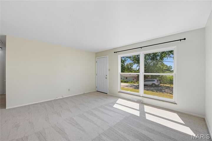 Property Photo: 73 Hillcrest Boulevard MO 63021