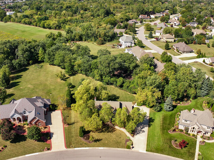 Property Photo: 5700 Woodland Hills Dr WI 53406