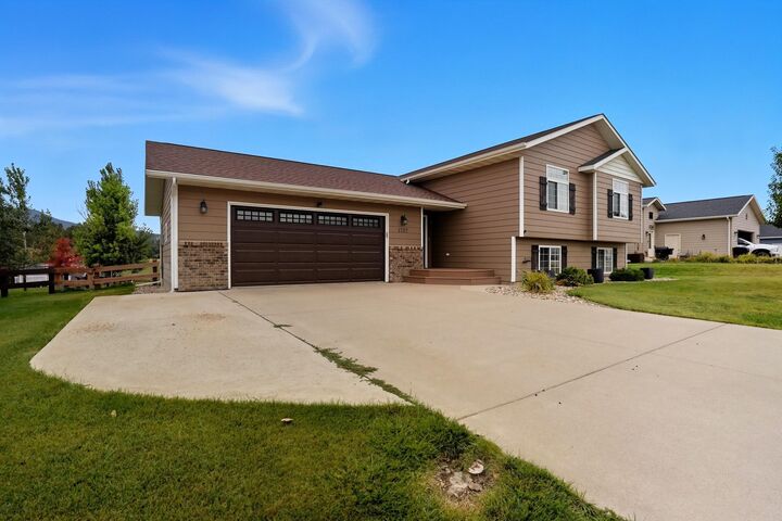 Property Photo:  1727 Iron Horse Loop  SD 57783 