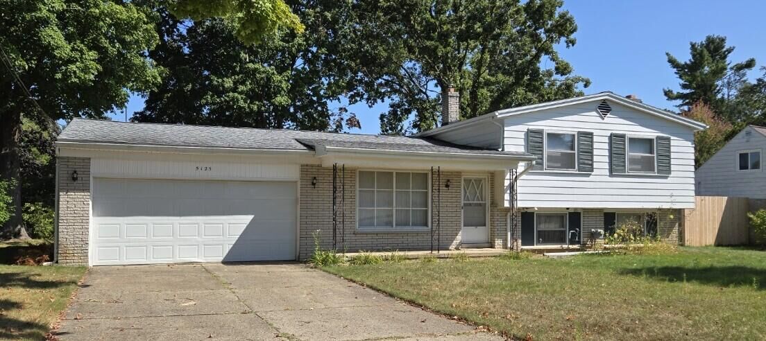 Property Photo:  5125 Brennerton Drive  MI 49002 